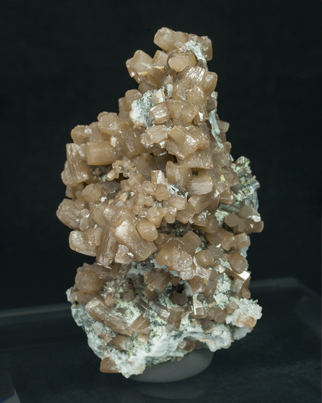 Pyromorphite with Quartz. Side