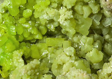 Pyromorphite with Baryte. 