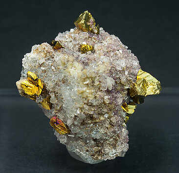 Chalcopyrite with Fluorite and Calcite. Side