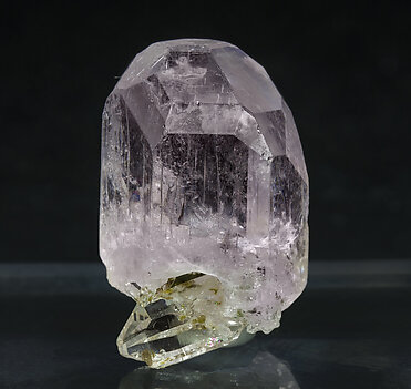 Fluorapatite with Quartz. Front