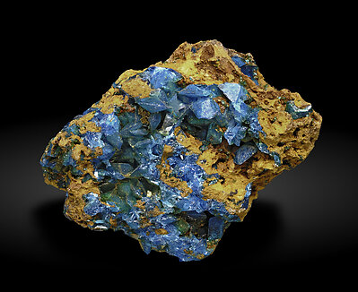 Liroconite. Front / Photo: Joaquim Calln