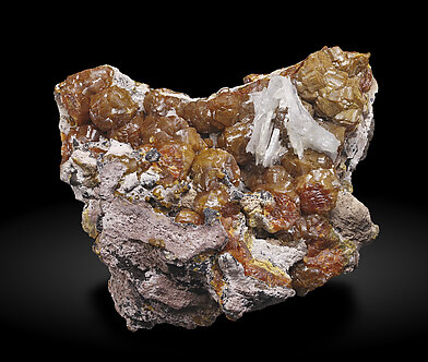 Mimetite (variety campylite) with Baryte.