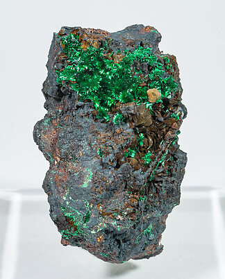 Brochantite.