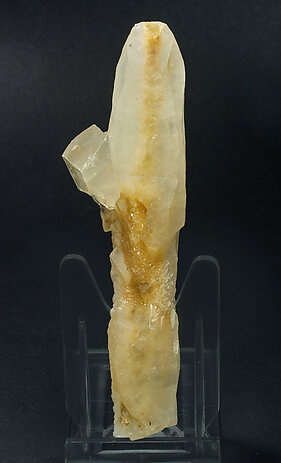 Calcite (variety faden).