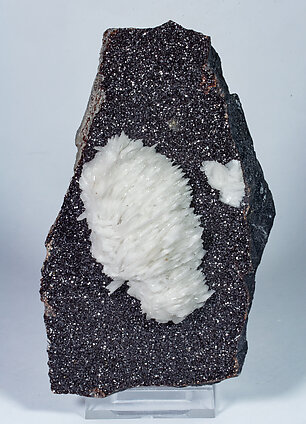 Baryte on Sphalerite. Side