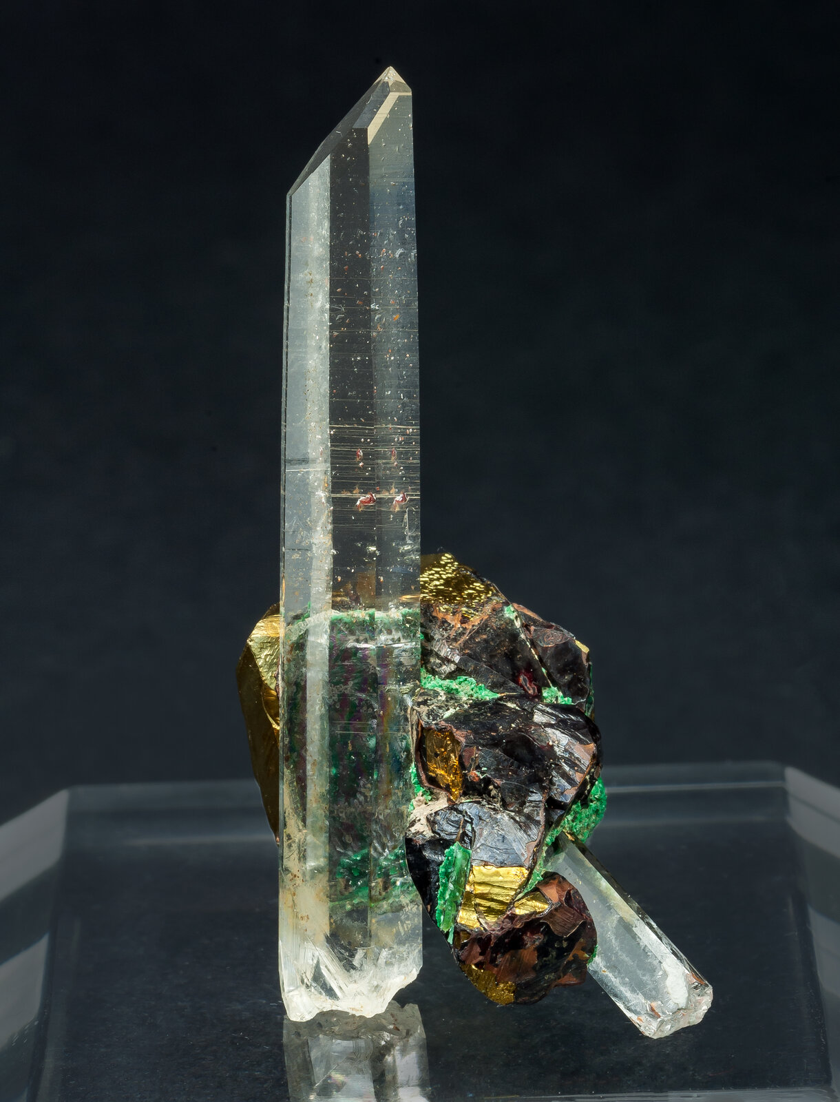 specimens/s_imagesAP9/Chalcopyrite-TLX96AP9r.jpg