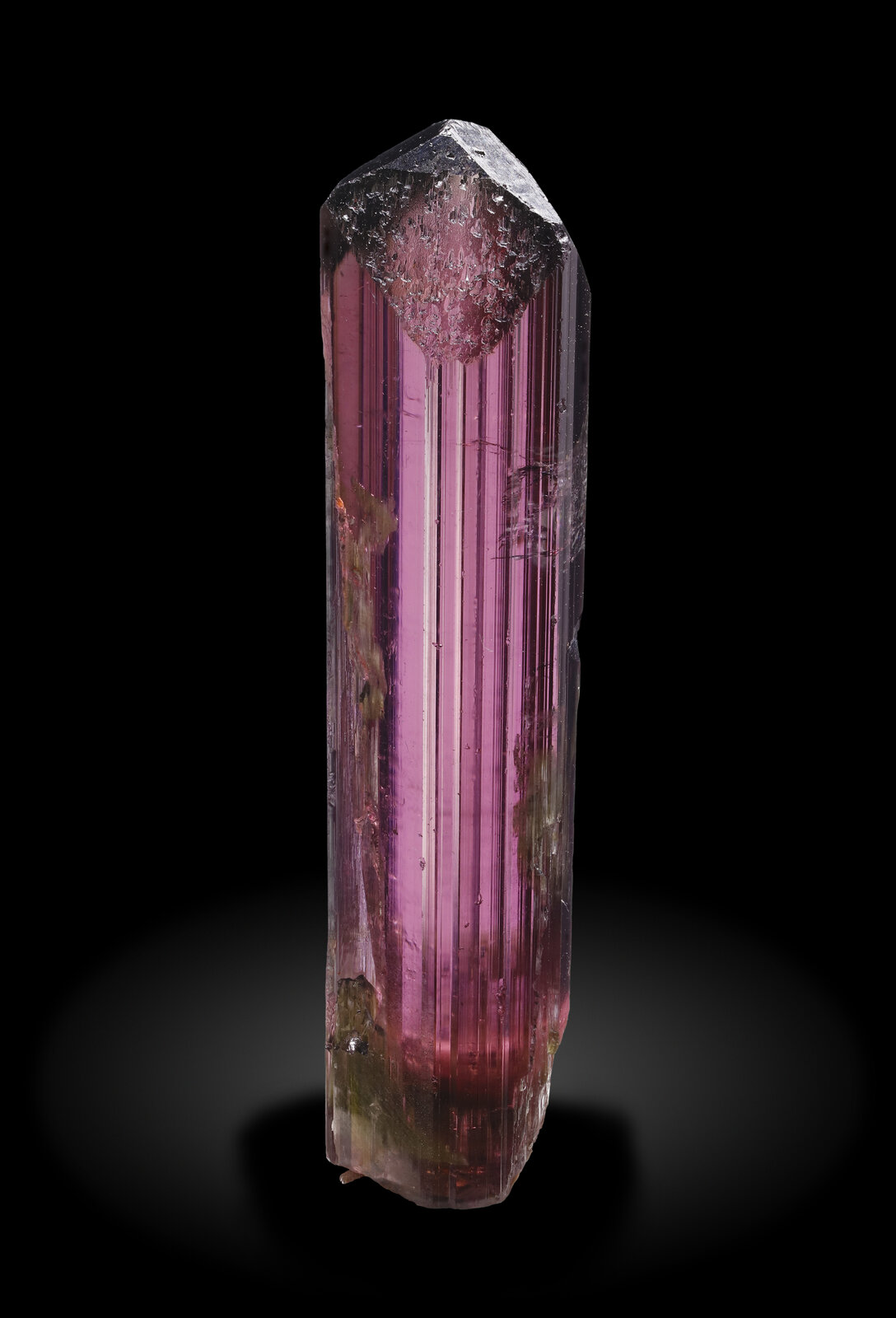 specimens/s_imagesAP9/Elbaite-TMR74AP9_4580_f.jpg