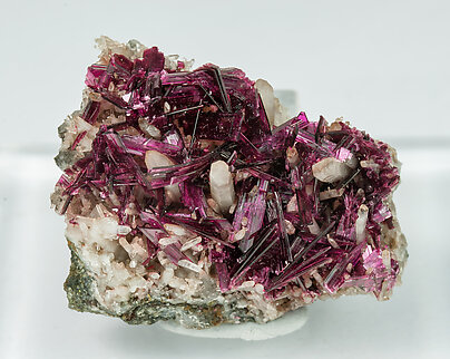 Erythrite with Quartz.