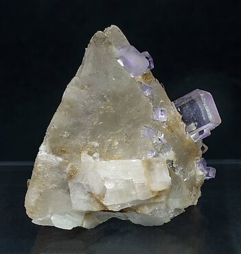 Fluorite with Calcite. Side