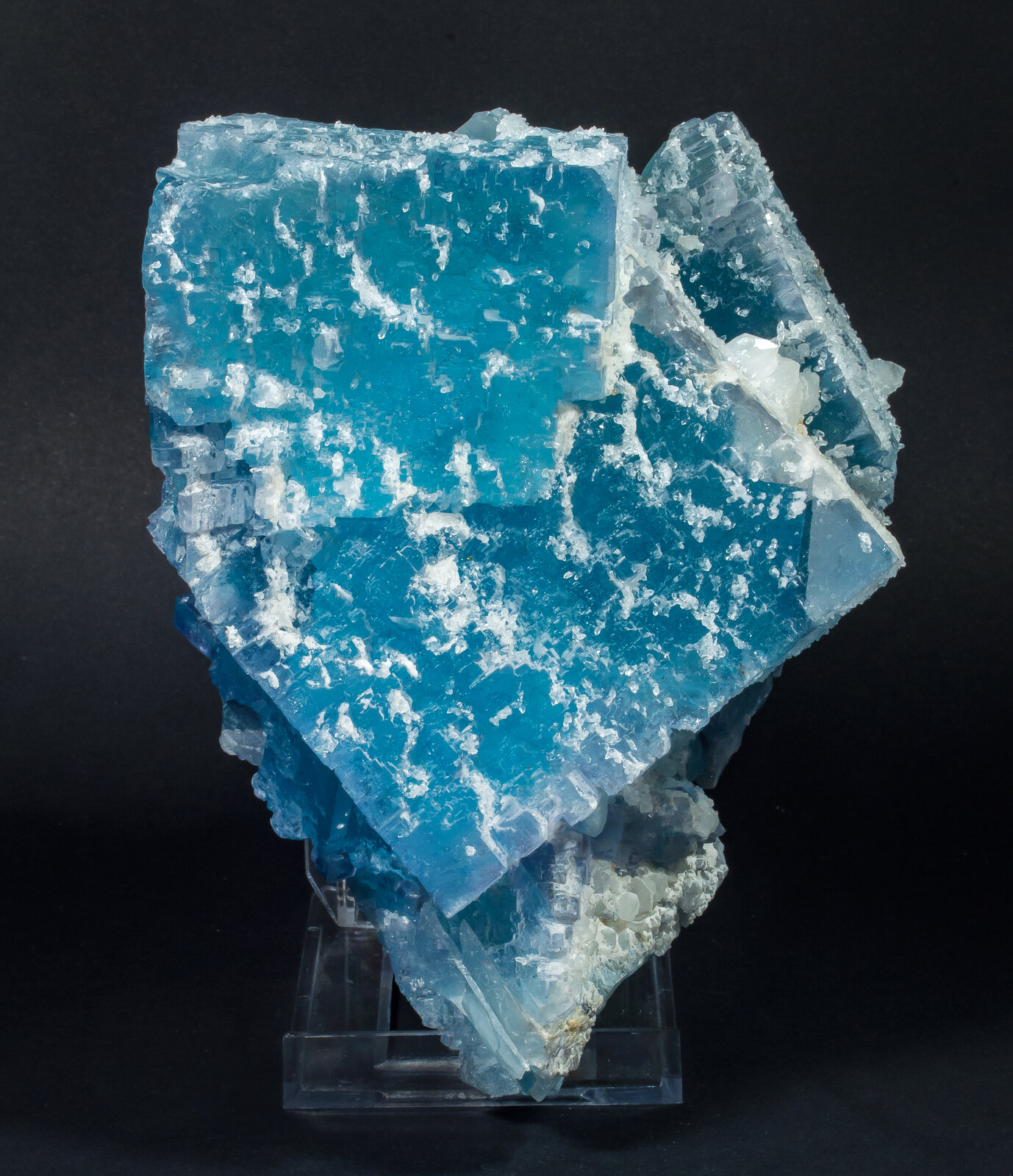 specimens/s_imagesAP9/Fluorite-NXR27AP9f.jpg