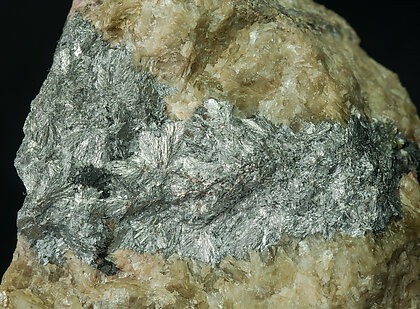 Lllingite with Siderite. 