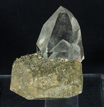 Siderite with Quartz and Pyrite. Front