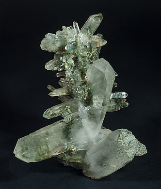 Quartz with Chlorite inclusions. Side