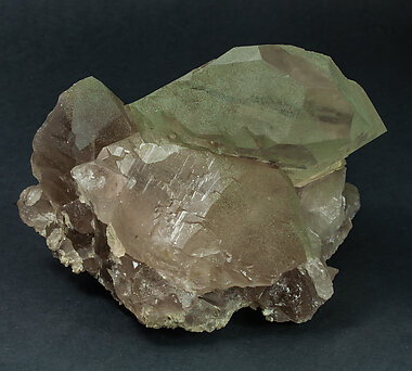 Quartz (variety smoky and gwindel) with Chlorite. Top