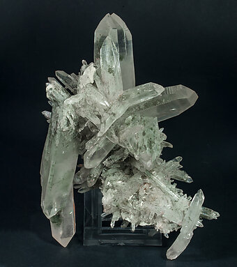 Quartz with Chlorite inclusions. Rear