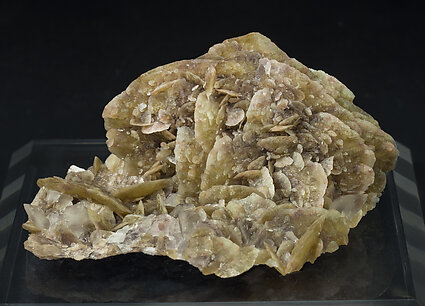 Siderite with Calcite. Front