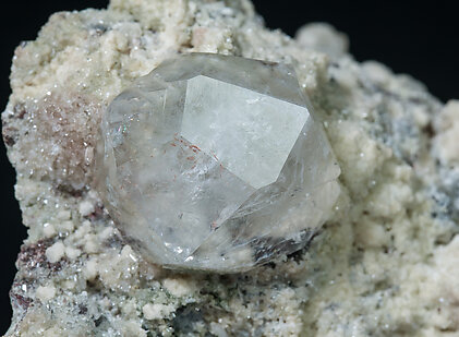 Analcime with Fluorapophyllite-(K). 