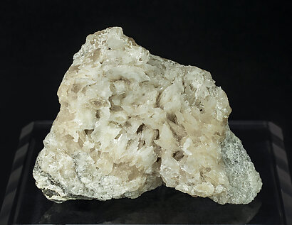 Barytocalcite.