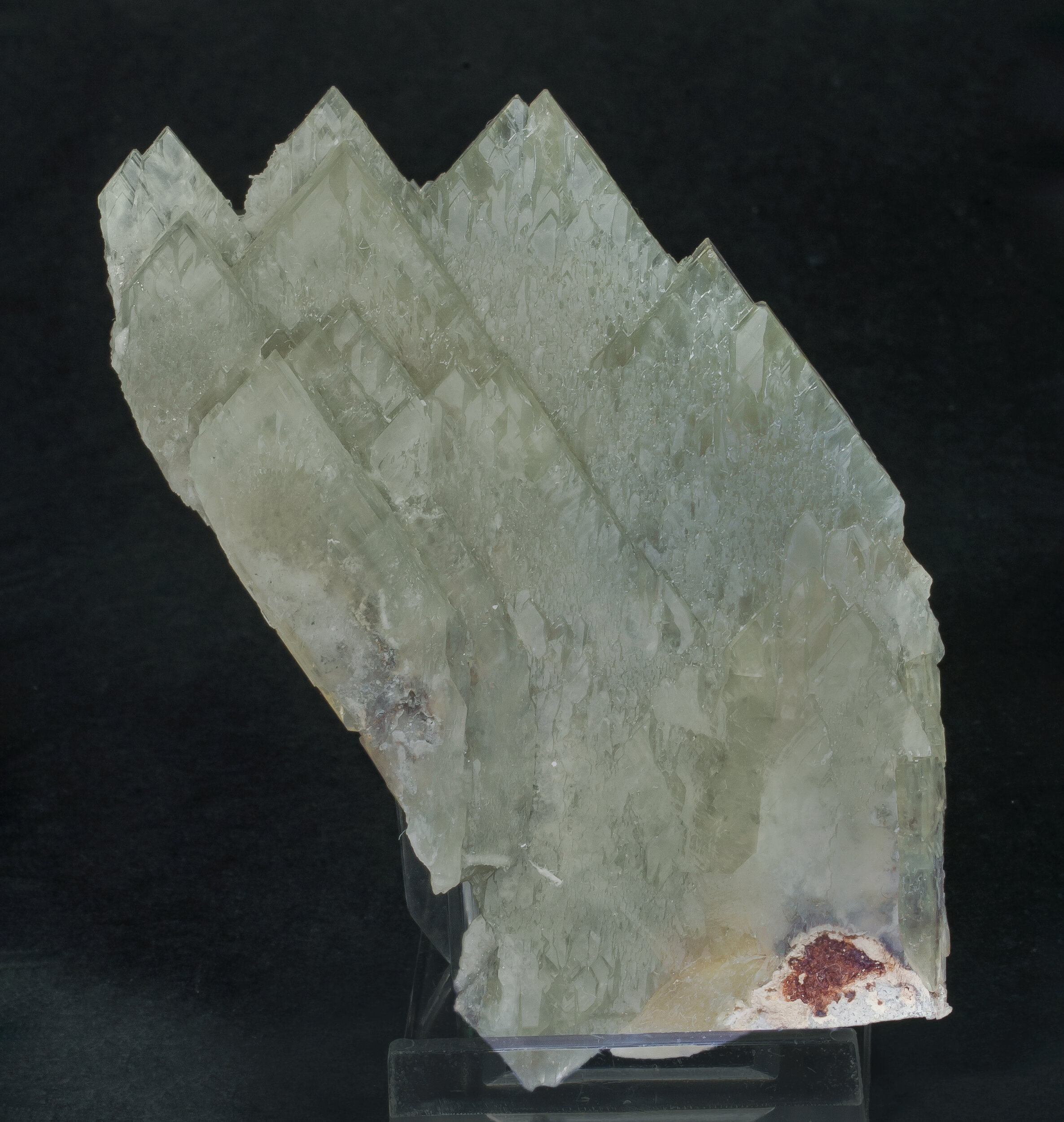 specimens/s_imagesAQ1/Baryte-JFD239AQ1f.jpg