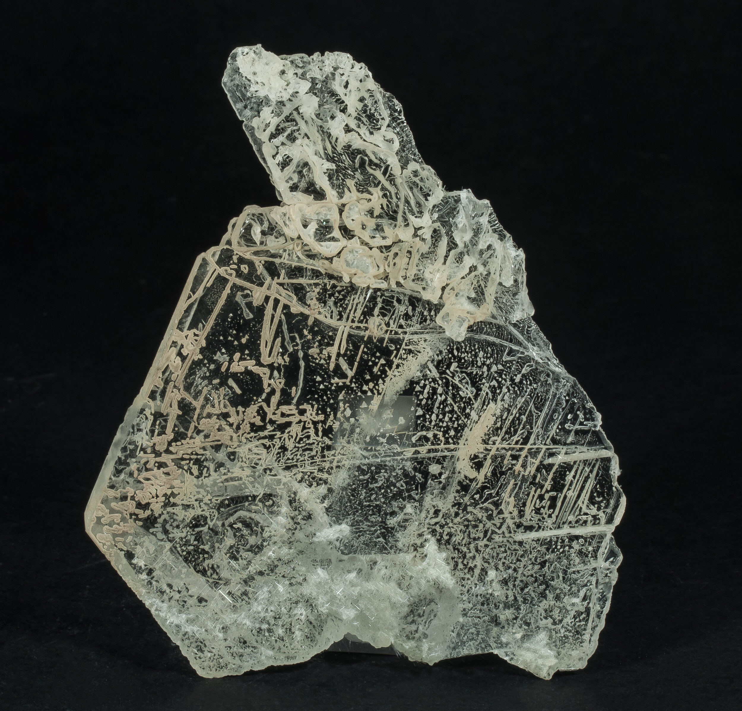 specimens/s_imagesAQ1/Calcite-EMJ56AQ1f.jpg