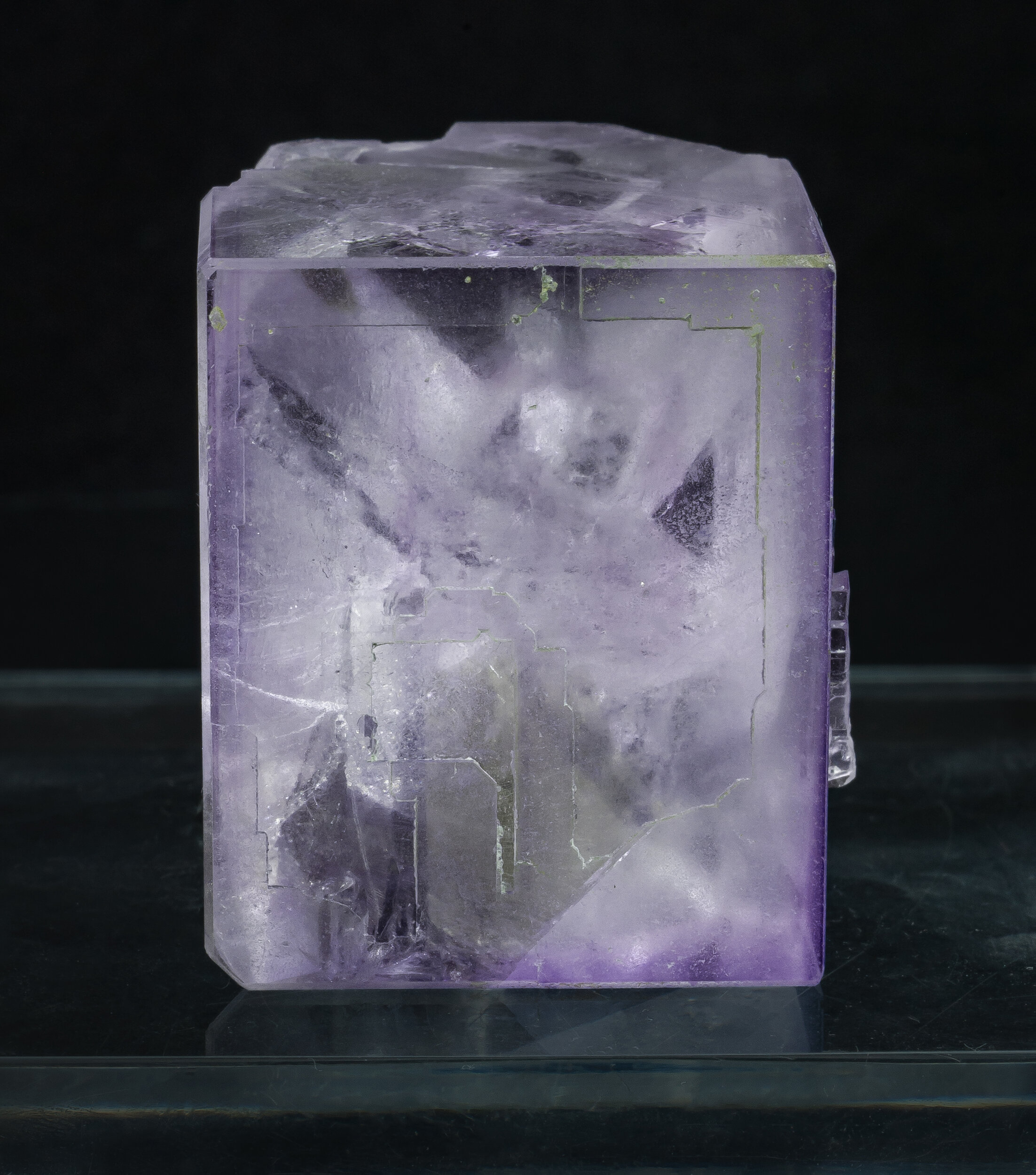 specimens/s_imagesAQ1/Fluorite-NAB27AQ1.jpg