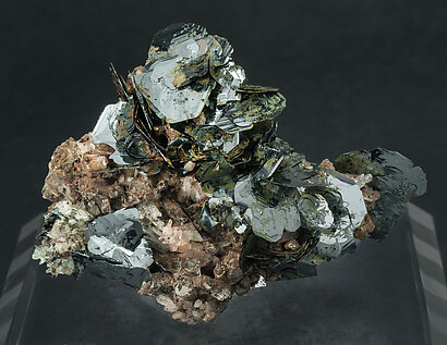 Hematite with Quartz.