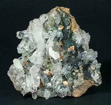 Quartz with Dolomite (variety Fe-bearing dolomite) and Chlorite.