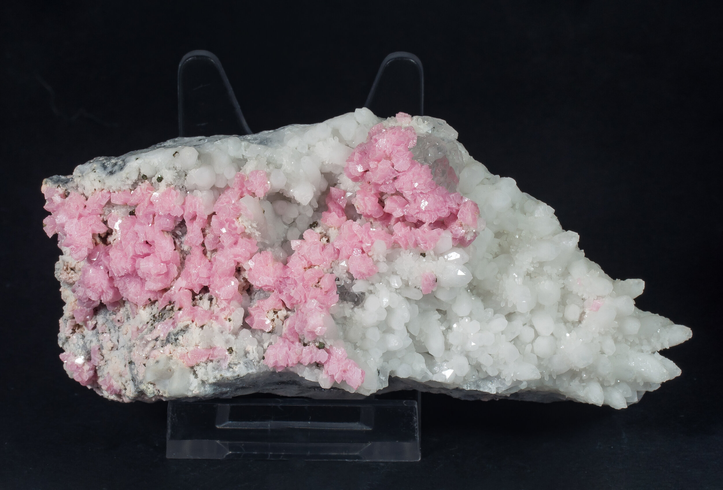 specimens/s_imagesAQ1/Rhodochrosite-ETP50AQ1f.jpg