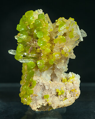 Pyromorphite with Quartz. 