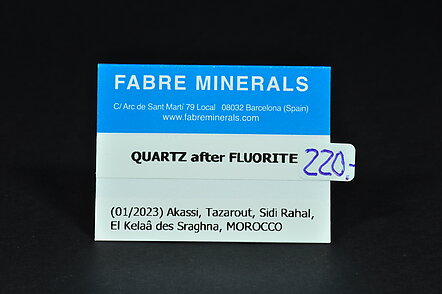 Quartz after Fluorite