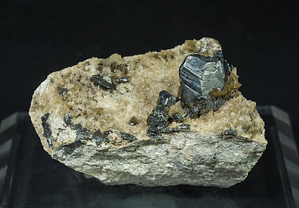 Tetrahedrite (Subgroup) with Bournonite and Siderite.