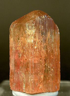 Topaz 'saramenha'.