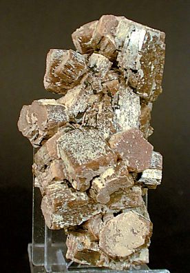 Vanadinite (variety arsenic-bearing vanadinite).