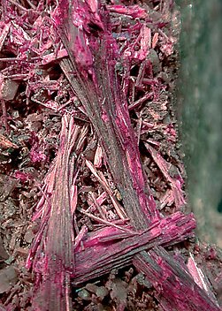 Erythrite with Bariopharmacosiderite. 