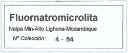 Fluornatromicrolita con 'lepidolita' y Albita