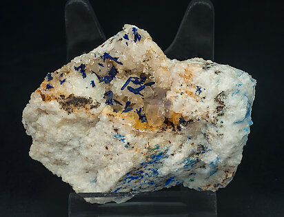 Azurite, Quartz, Fluorite. Front