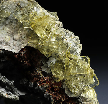 Baryte. Photo: Joaquim Calln