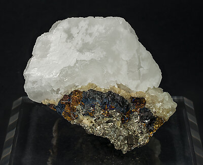 Calcite, Dolomite, Sphalerite, Pyrite. Rear