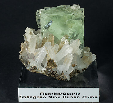 Fluorite, Quartz, Dolomite. Front