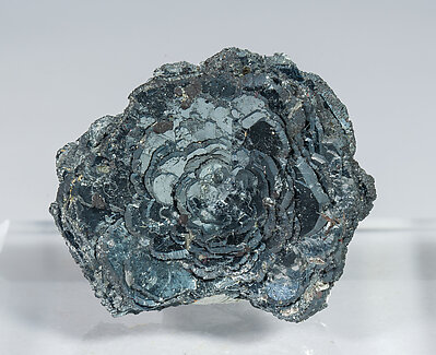 Hematite (variety iron rose). 