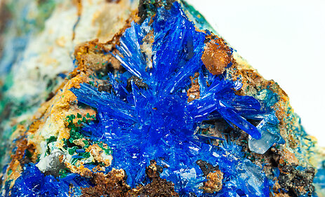 Linarite, Caledonite, Brochantite. Detail