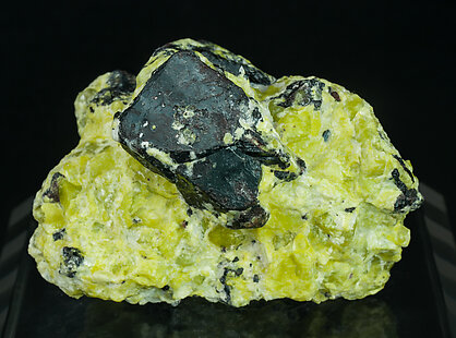 Hematite, Lizardite, Hydrotalcite. 