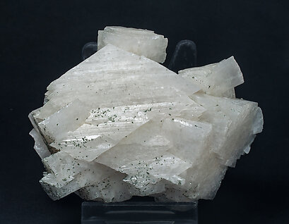 Orthoclase (variety adular), Chlorite. Front