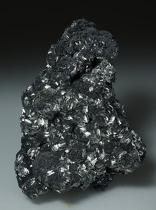 Pyrolusite, Romanchite.