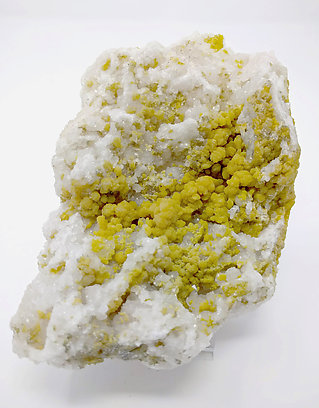 Pyromorphite, Quartz.