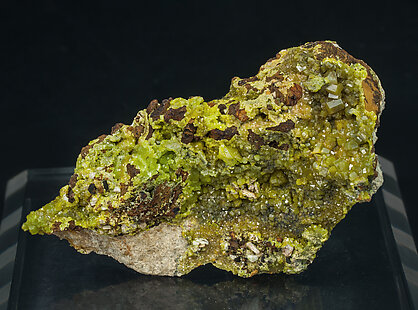 Pyromorphite. Front