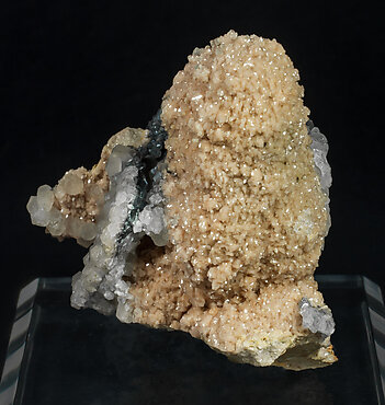 Rhodochrosite, Quartz, Calcite and Calcite with Boulangerite inclusions. Rear
