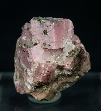 Rhodochrosite, Quartz, Pyrite.