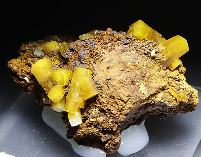 Wulfenite. 