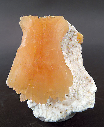 Heulandite.